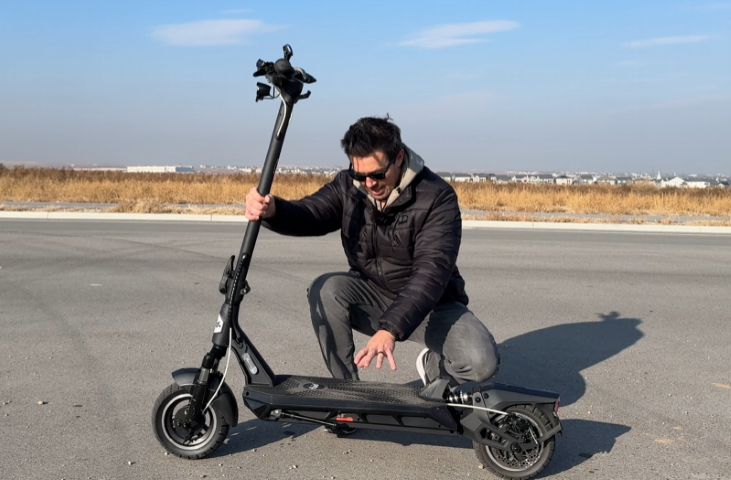 Fluid Vista Electric Scooter