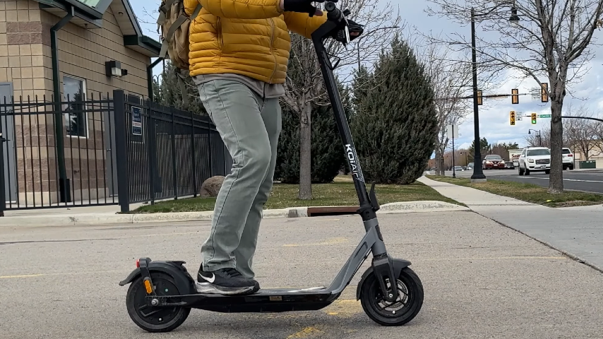 NIU KQi Air Electric Scooter