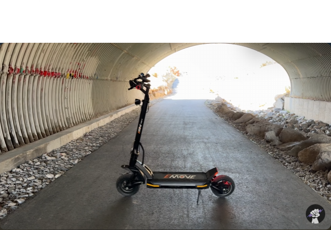 Voro Motors Emove Cruiser V2 Scooter